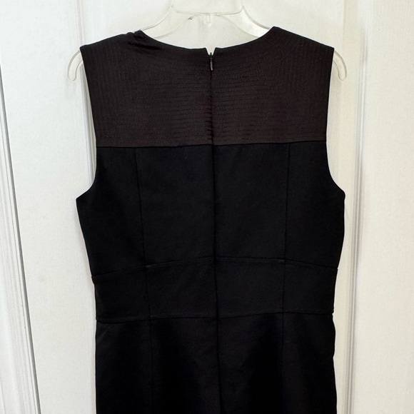 LIKE NEW! WHITE HOUSE BLACK MARKET WOMENS SHEATH DRESS 12. GORGEOUS BLACK DRESS - Picture 7 of 15